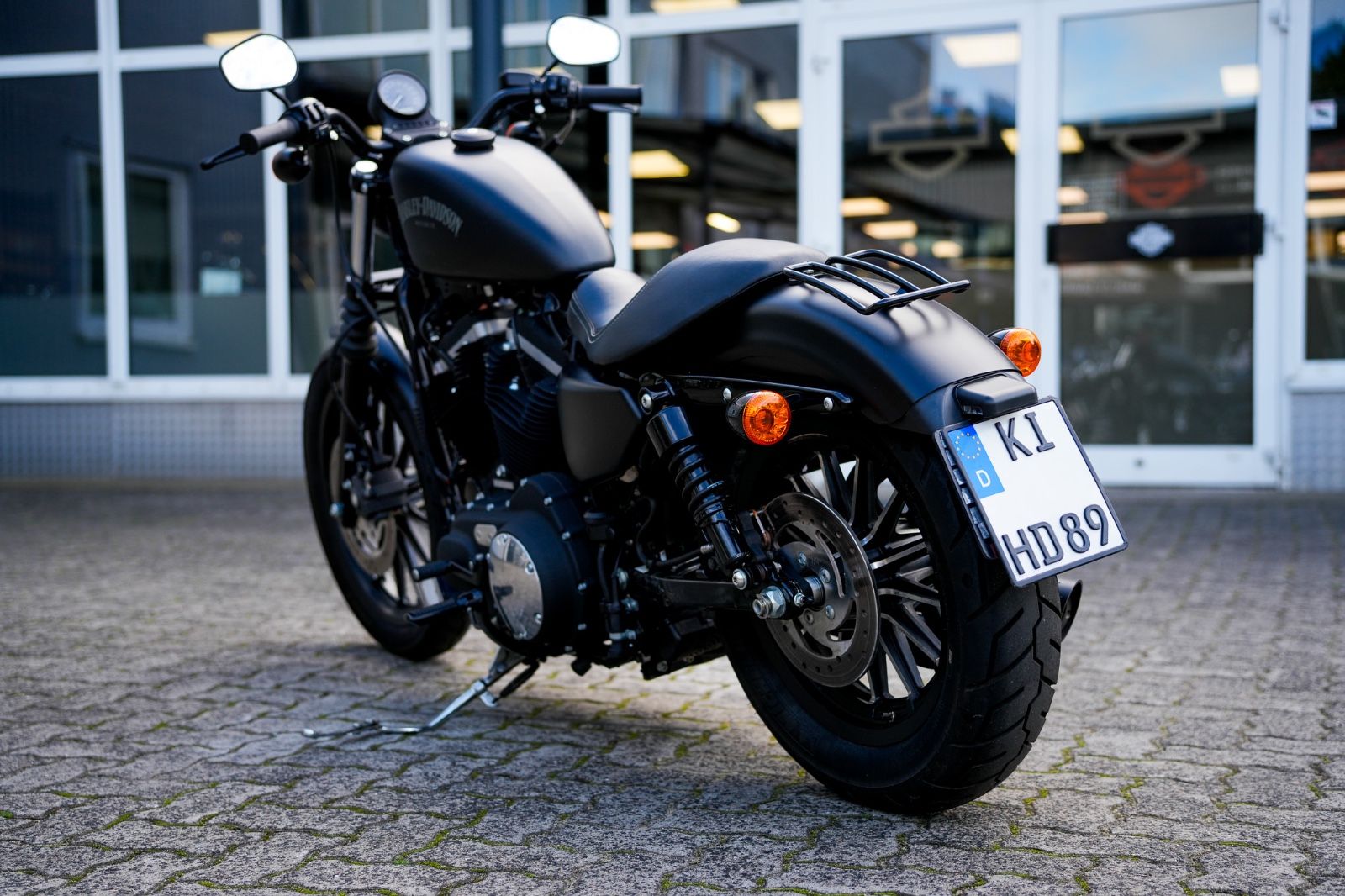Fahrzeugabbildung Harley-Davidson XL883N Sportster Iron 883 - Jekill - 1. Hand