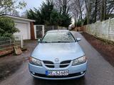 Nissan almera 1,5 - Nissan Almera: 1.5