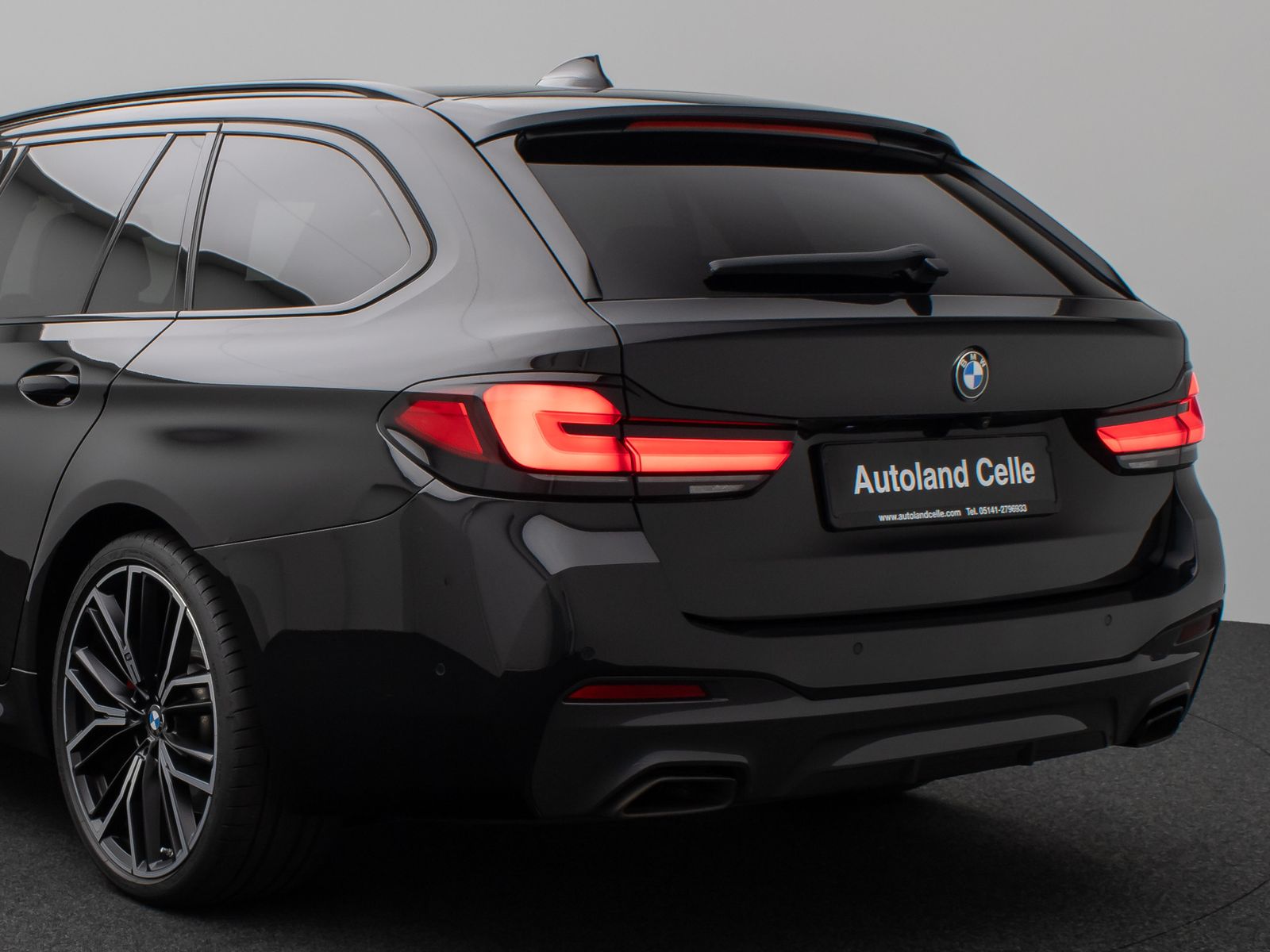 Fahrzeugabbildung BMW 540d xD M Sport Panorama Kamera Laser TV HUD H/K