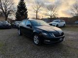 Skoda Octavia Lim. Style - Skoda Octavia mit Benzin-Antrieb: Limousine, Automatik