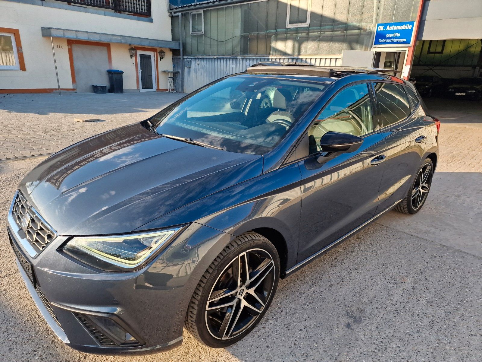 Seat Ibiza FR,Automatik, Pano-Schieb.,Kamera, Navi,Ke