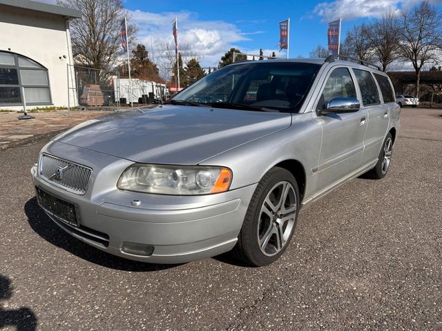 Volvo V70 Kombi 2.4  AUTOMATIK