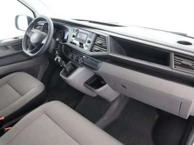 T6.1 Transporter Kastenwagen 2.0 TDI AHK KLIMA