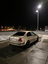 Volkswagen Tausche VW Bora 2.0l (v5,1,9tdi,) - Volkswagen Bora: TDI