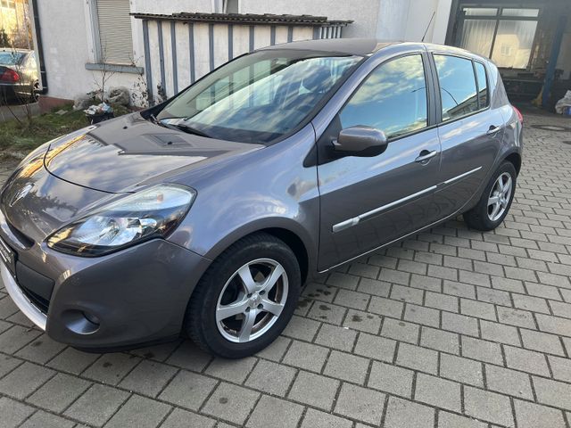 Renault Clio III Tom Tom EditionHANDY 01608175326