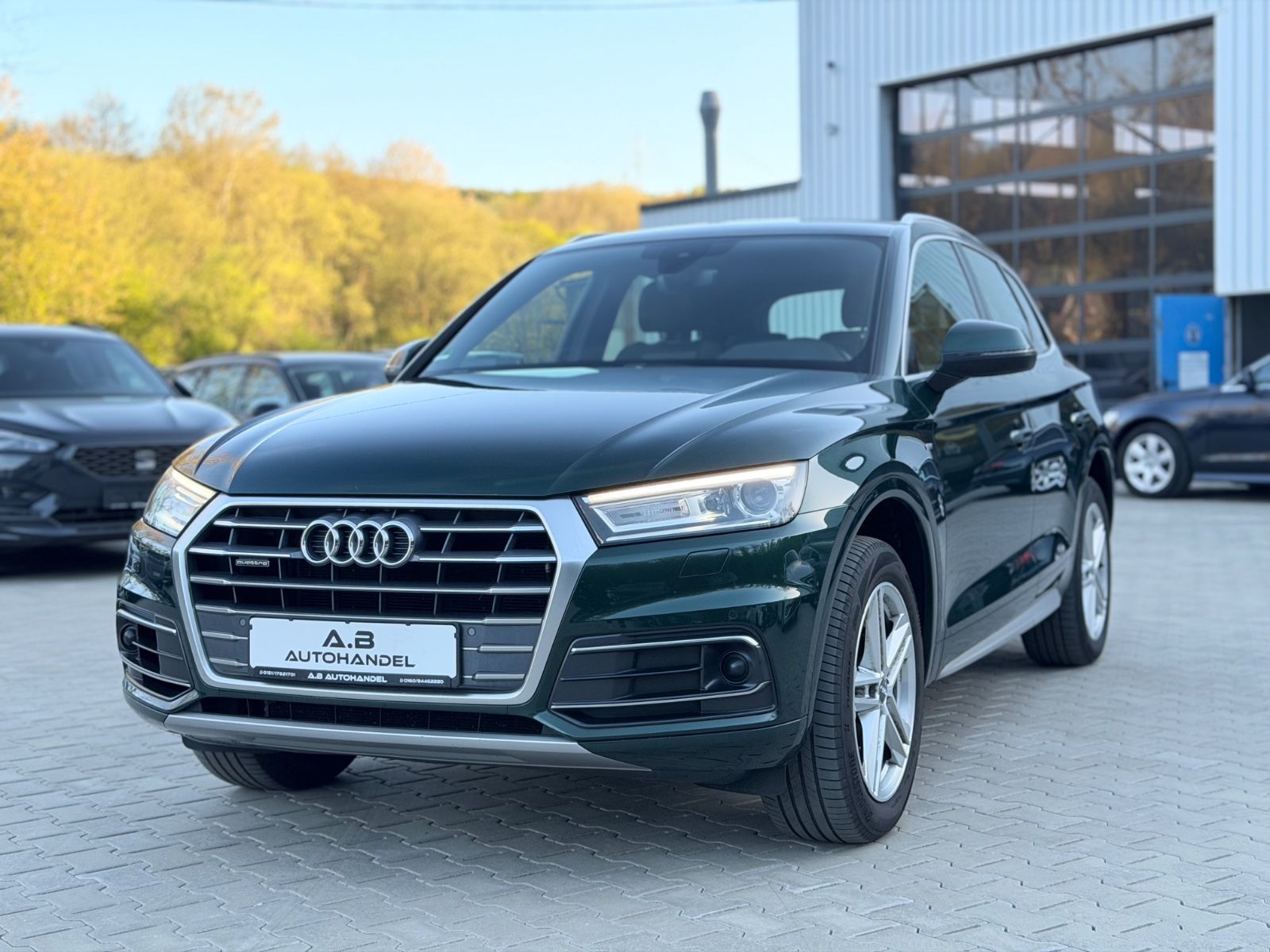 AUDI Q5 quattro sport S-line/B&amp;O/Alcantara/RCAM/ACC