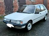 Peugeot 205 Automatik - Peugeot 205 aus 1992