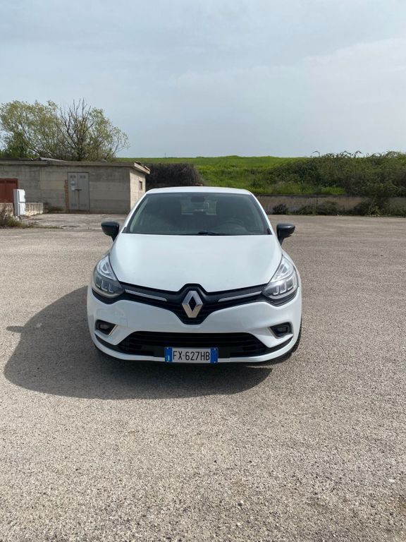 Image of Renault Clio