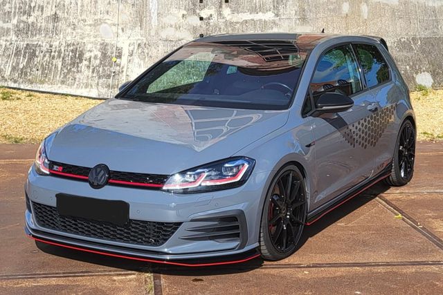 Volkswagen Golf 2.0 TSI 213kW OPF DSG GTI TCR PANO DDC