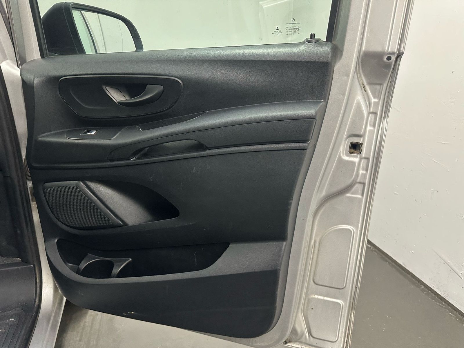 Fahrzeugabbildung Mercedes-Benz Vito 116 CDI 4Matic MIXTO *LANG*NAVI*SORTIMO*AHK