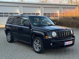 Jeep Patriot Limited 2.4 CVT 4x4 Leder - Jeep Patriot: Allradantrieb