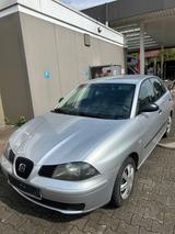 Seat Ibiza TOP Zahnriemen gewechselt Checkheft gepfle - gebrauchte Seat Ibiza aus dem Jahr 2005