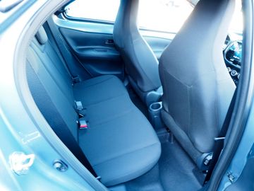 Bild 16 Toyota Aygo (X) 1,0 Business Automat. Klima Kamera