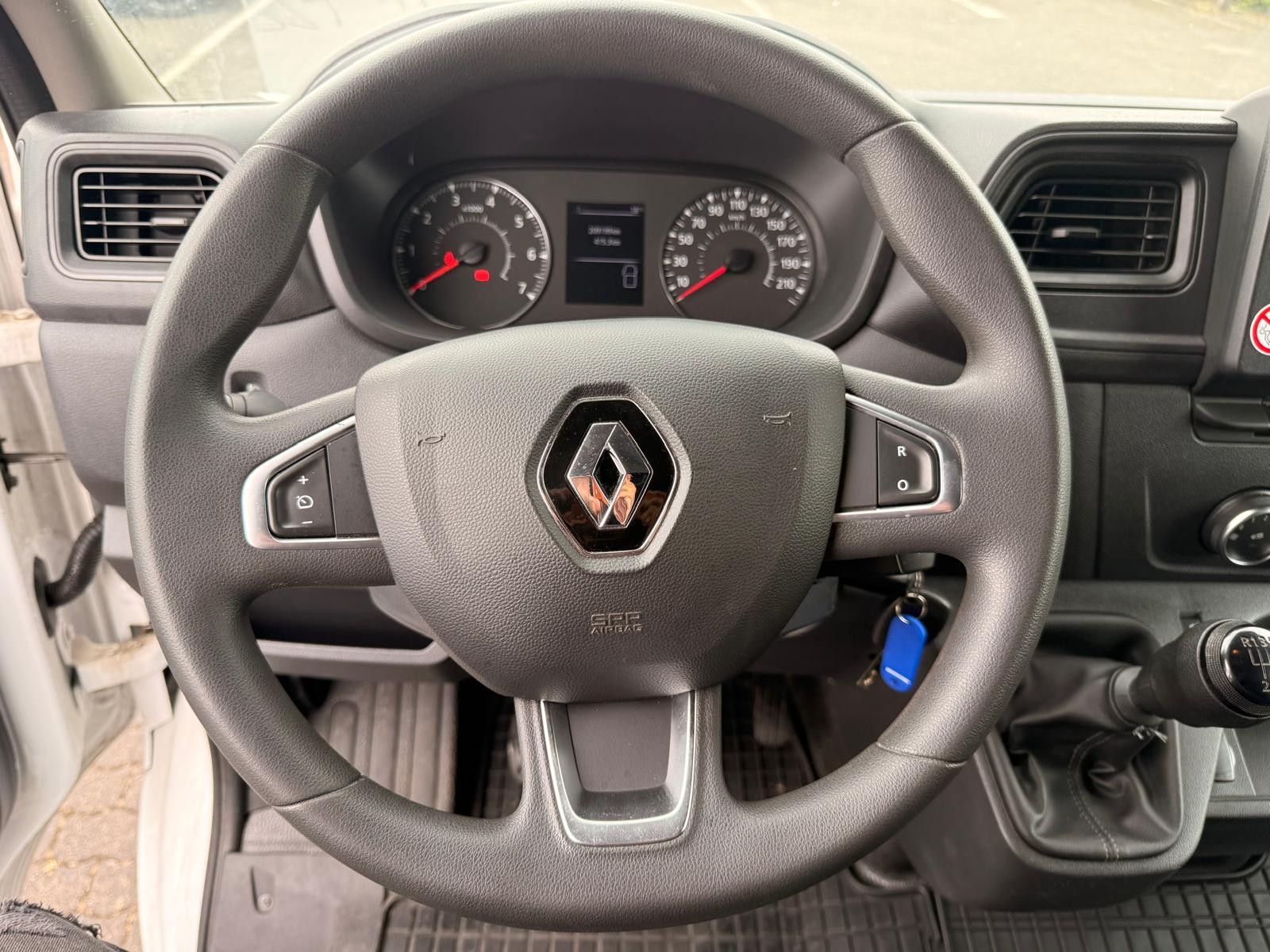 Fahrzeugabbildung Renault Master III Kasten L1H2 HKa 3,5t