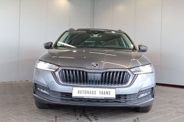Skoda Octavia 2.0 TDI Tour AID+KEY+LANE+LED+CARPLAY