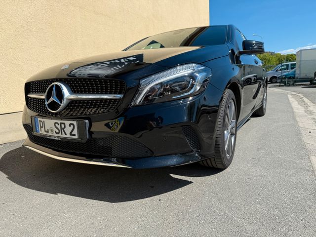 MERCEDES-BENZ A 180 SCORE! Topzustand!!