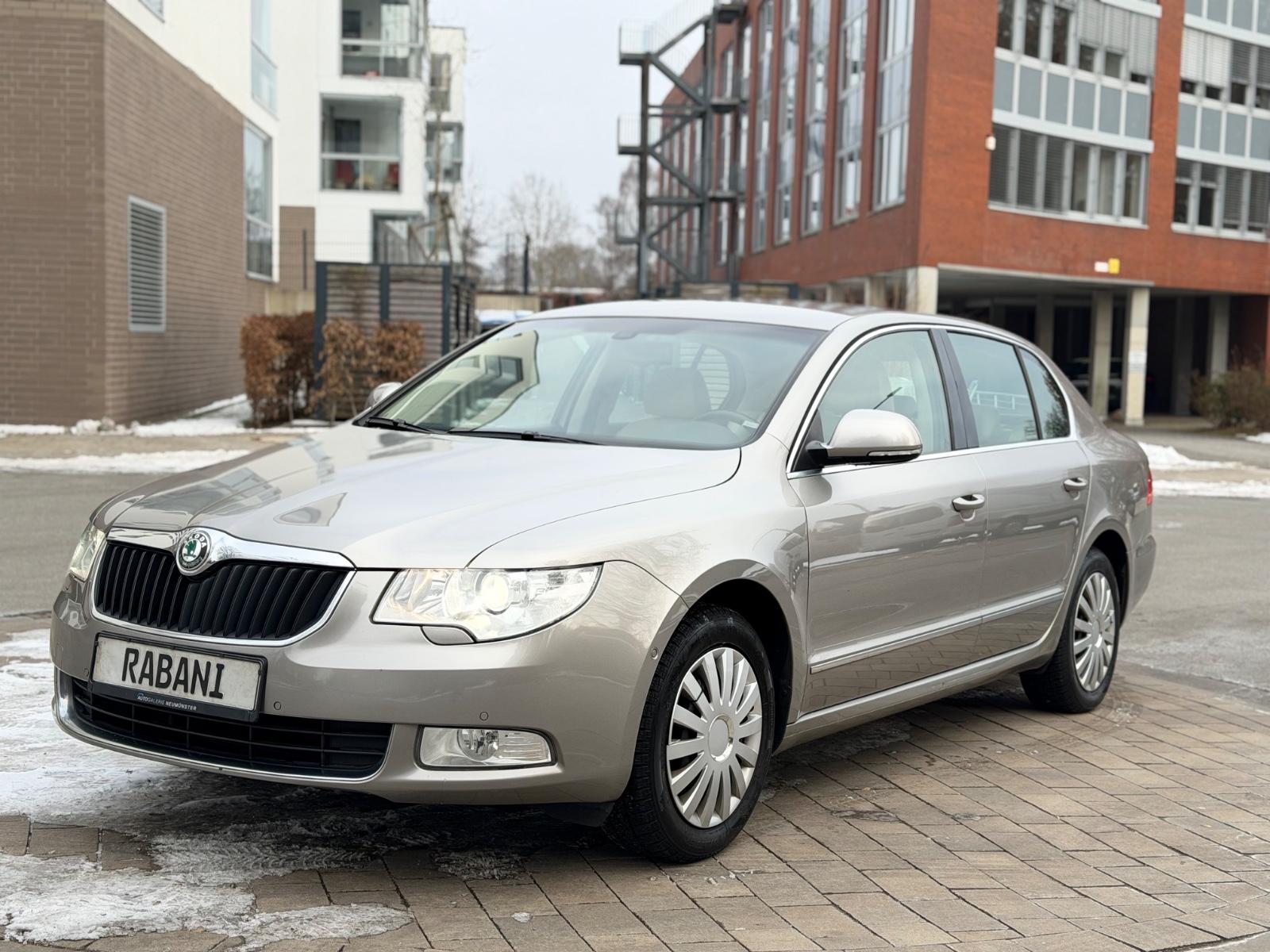 Skoda Superb Elegance*TÜV+STEUERKETTE NEU*KLIMA*LEDER