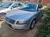 Audi A4 3.0 Automatik Multitronic Cabriolet - 2 Hand - Audi A4 aus 2002: 2.0
