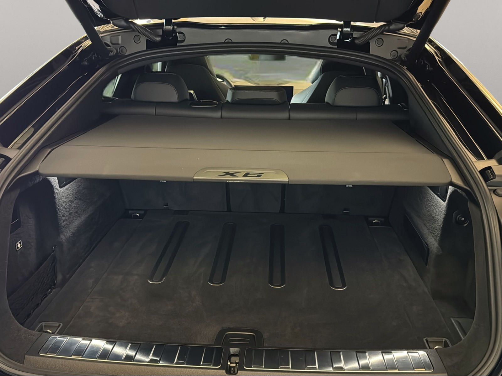 BMW X6 M60 - Bild 15