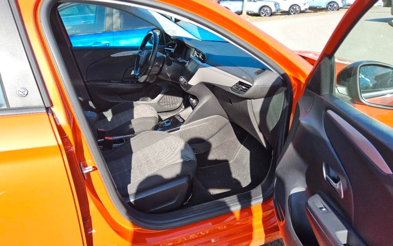 Fahrzeugabbildung Opel Corsa-e F EDITION 7KW NAVI/VIRT/TEMP/DAB/WÄRMEP.