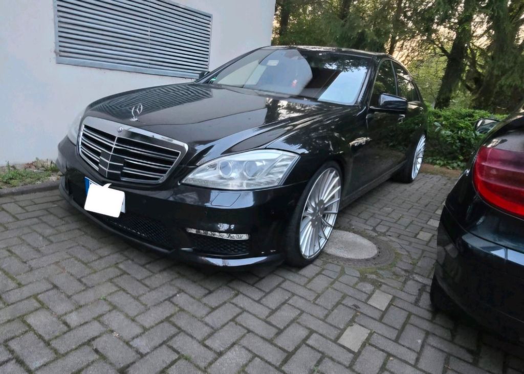 Image of Mercedes-Benz S 500
