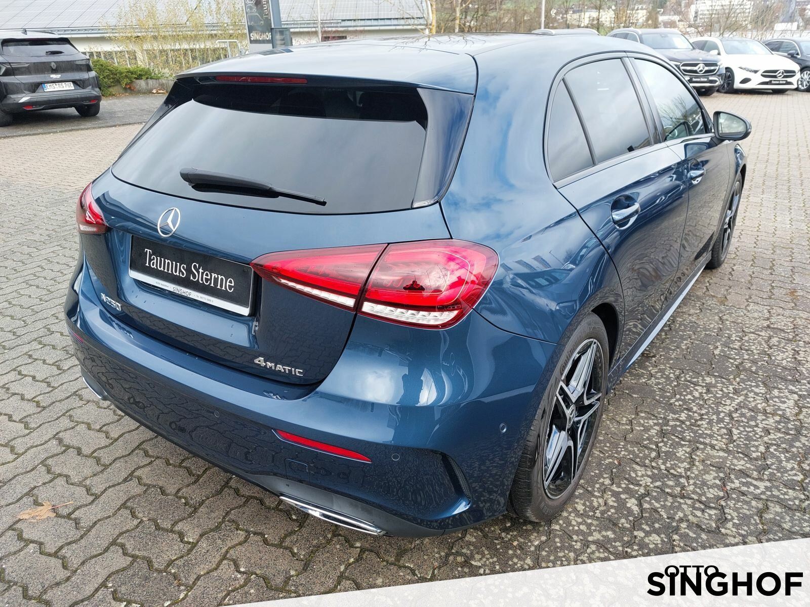 Fahrzeugabbildung Mercedes-Benz A 250 4matic AMG Pano+Night+LED+Rü Kam+Ambiente+