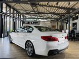 BMW 520 i M Sport*1.HAND*KAMERA*NAVI*DAB+ - BMW 5er Reihe: Weiß