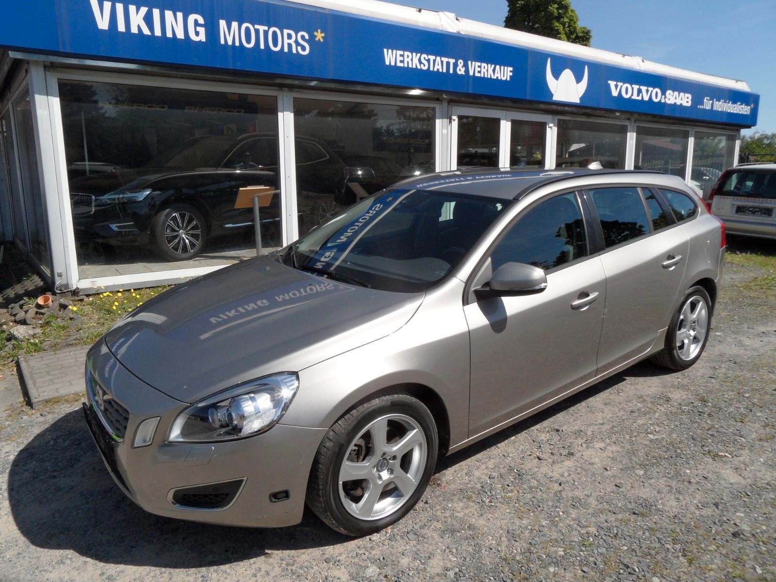 Volvo V60 Kombi Momentum