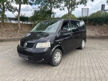 Volkswagen T5 Transporter - 1