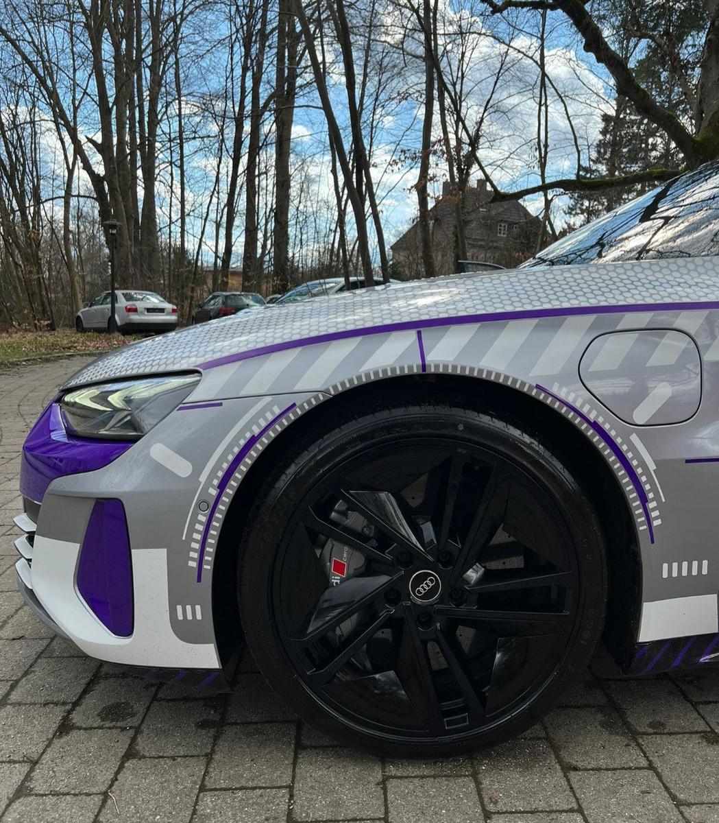 Audi ICE RACE EDITION 1/99!! UPE 204.500-GARA 01/2029