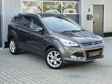 Ford Kuga Titanium Standhzg. AHK Kamera Alu Xenon - Ford Kuga mit Anhängerkupplung