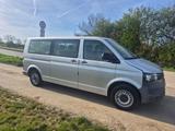 Volkswagen T5 Kombi Lang T5.2 TDI 4MOTION - Volkswagen aus 2010: Kombi