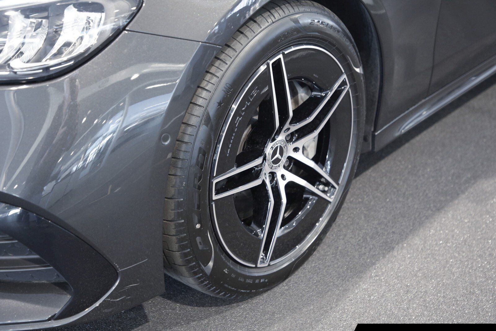 Mercedes-Benz E 220 d T AMG Advanced Night Totw AHK foto 5