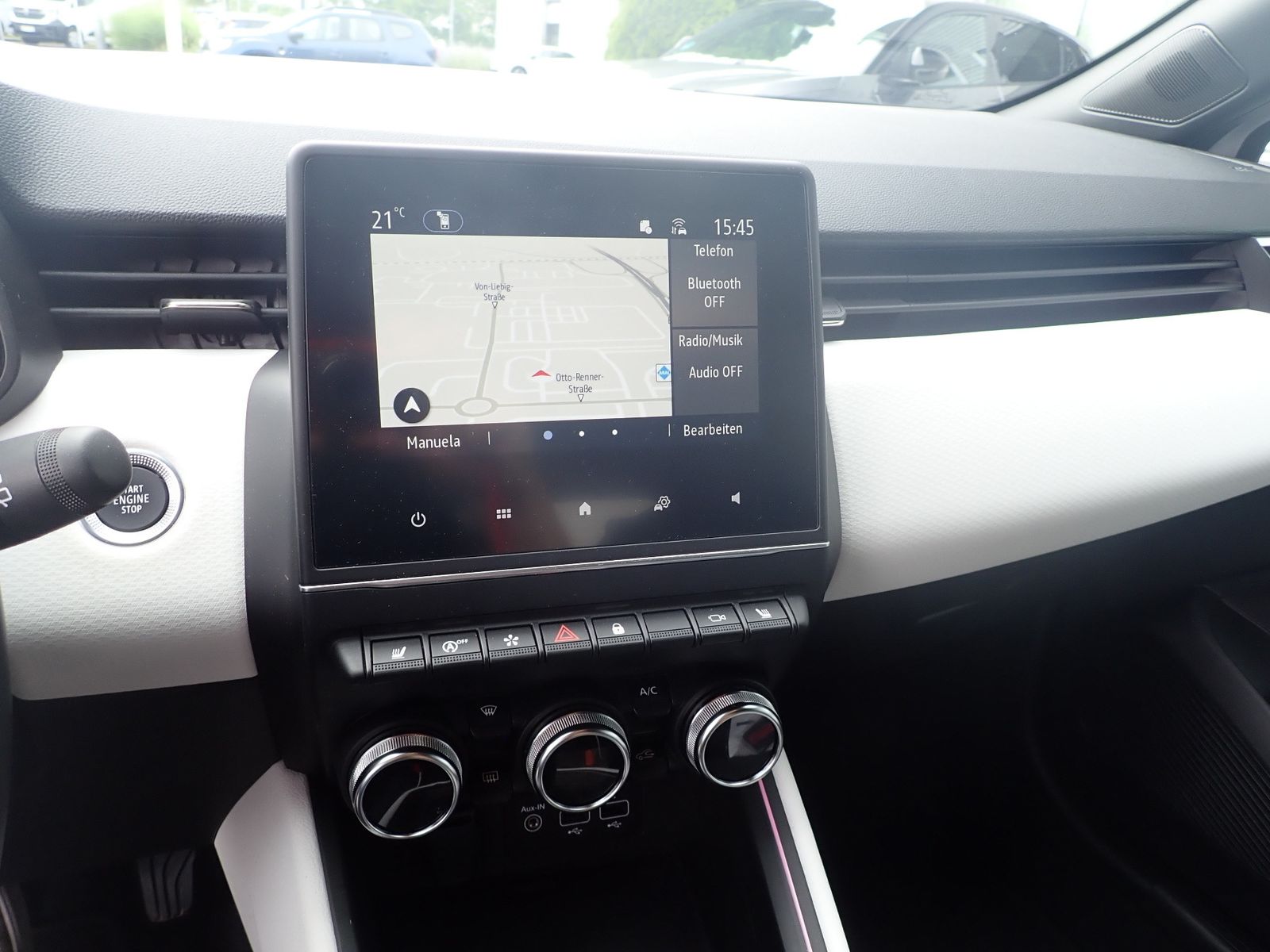 Fahrzeugabbildung Renault Clio Techno TCe 90 X-Tronic