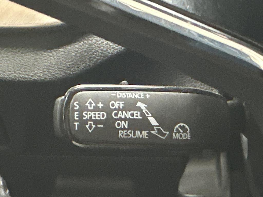 Skoda Scala 2023 г. Серый, пробег 46750 км