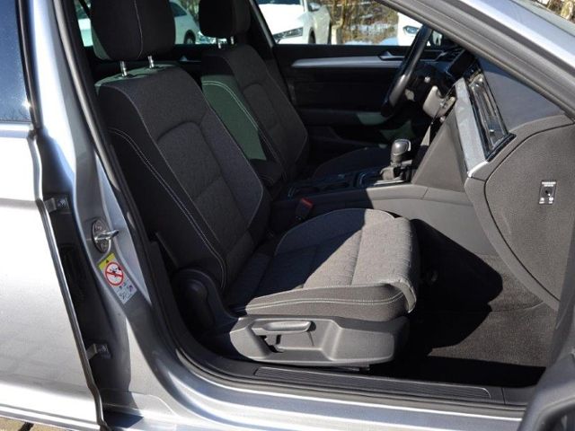 Passat Variant 2.0 TDI DSG AHK/STAND-HZ/MATRIX/N