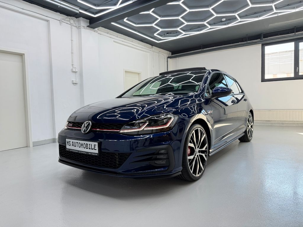 Image of Volkswagen Golf