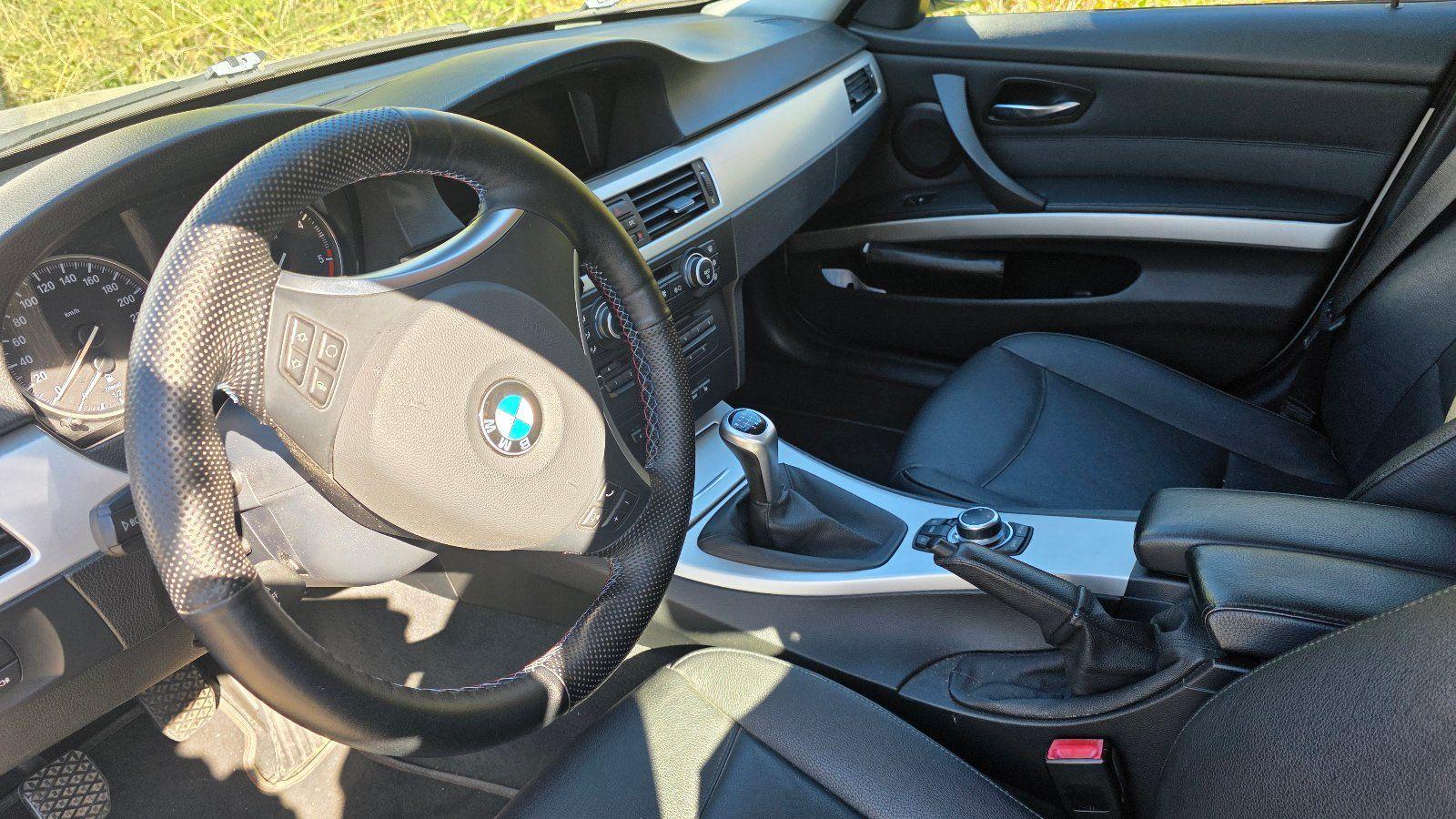 BMW 320 2009 — photo 6