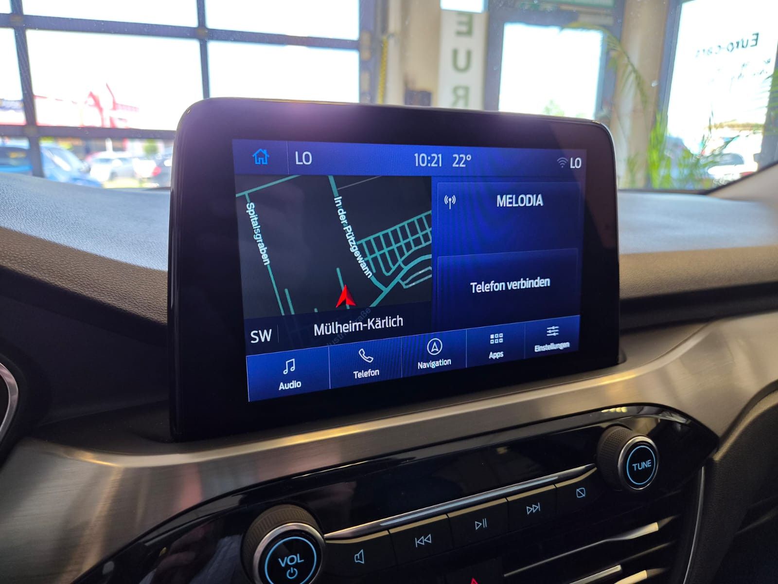 Fahrzeugabbildung Ford Kuga Titanium X / AUTOMATIK / GARANTIE / LED