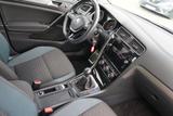 Volkswagen Golf VII 1.5 TSI IQ.DRIVE ACC Kamera - gebrauchte VW Limousine