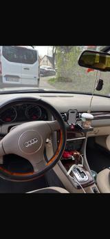 Audi A6 V6 3.0 Benzin - Audi A6 aus 2003: 3.0