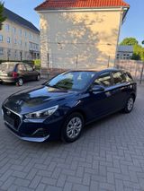Hyundai i30 1.4 Pure Pure - Hyundai i30: Pure