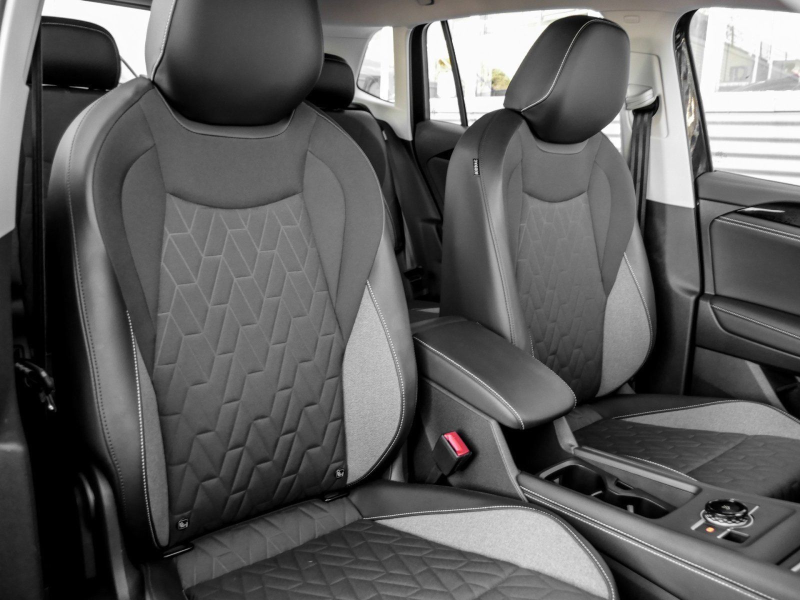 Volkswagen Tiguan - Bild 7