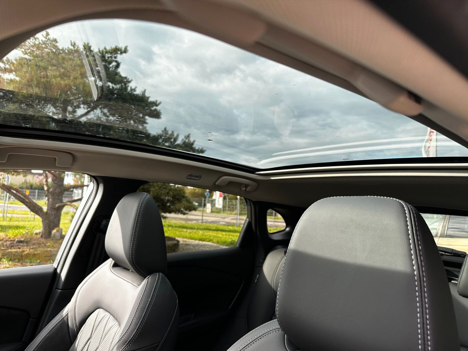 Fahrzeugabbildung Nissan Qashqai Tekna+ Leder/Pano/Navi/Bose