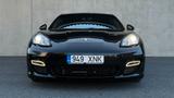 Porsche Panamera Turbo - Porsche Panamera Turbo mit Benzin-Antrieb
