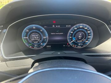 Volkswagen Passat Variant - 11