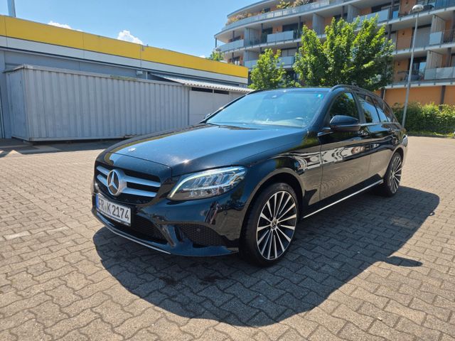 MERCEDES-BENZ C 220 d T Autom. -