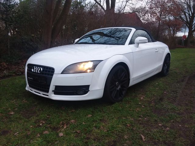 Audi TT Roads 2.0 TDI quattro,6Gang! WHITE!TOP DIESEL