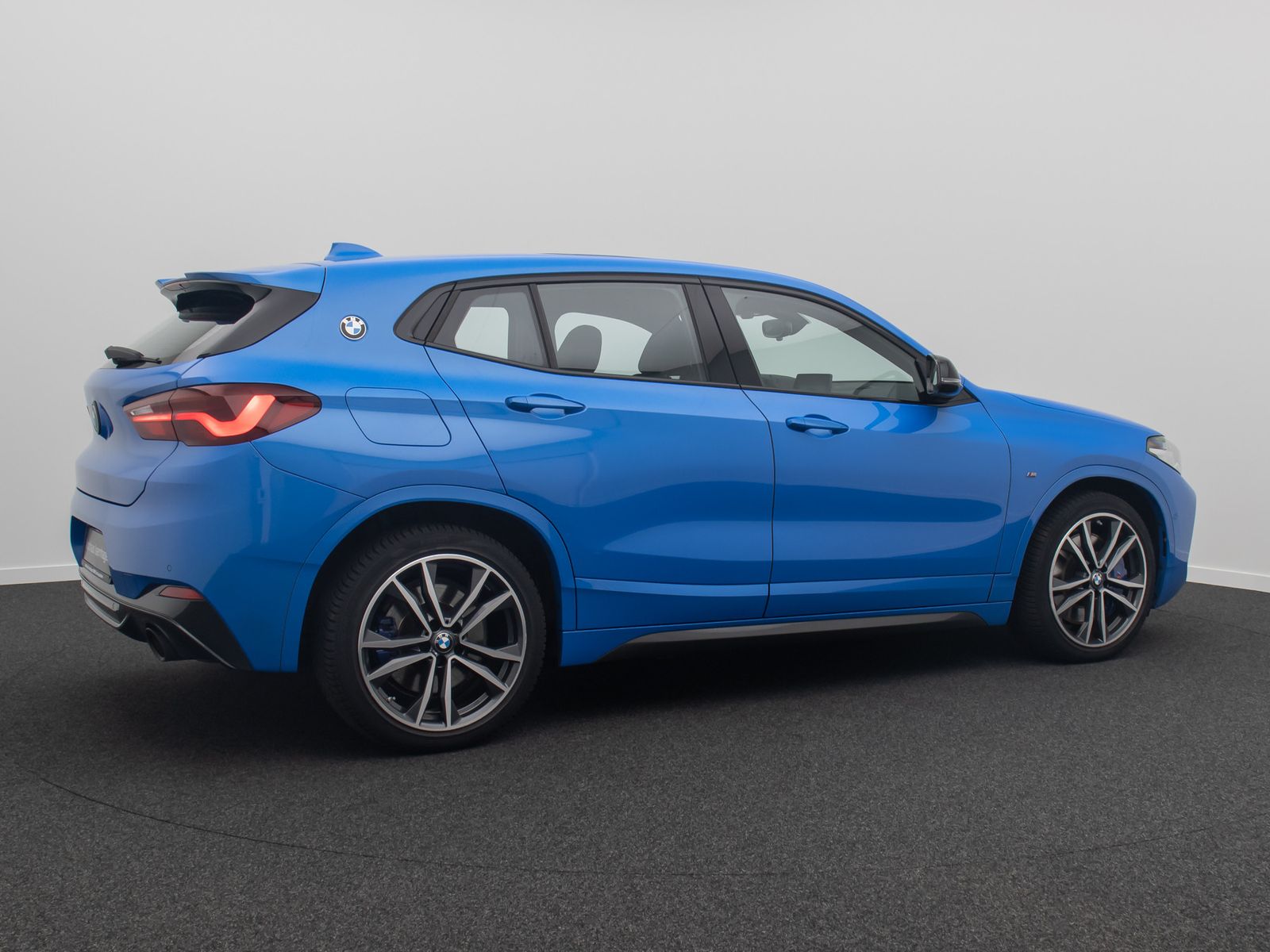 Fahrzeugabbildung BMW X2 M35i HUD DAB Kamera ACC Komfort Panorama HiFi