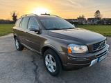 Volvo XC90 D5 AWD Summum Garage 8fach  - Volvo XC90 aus 2012: Geländewagen